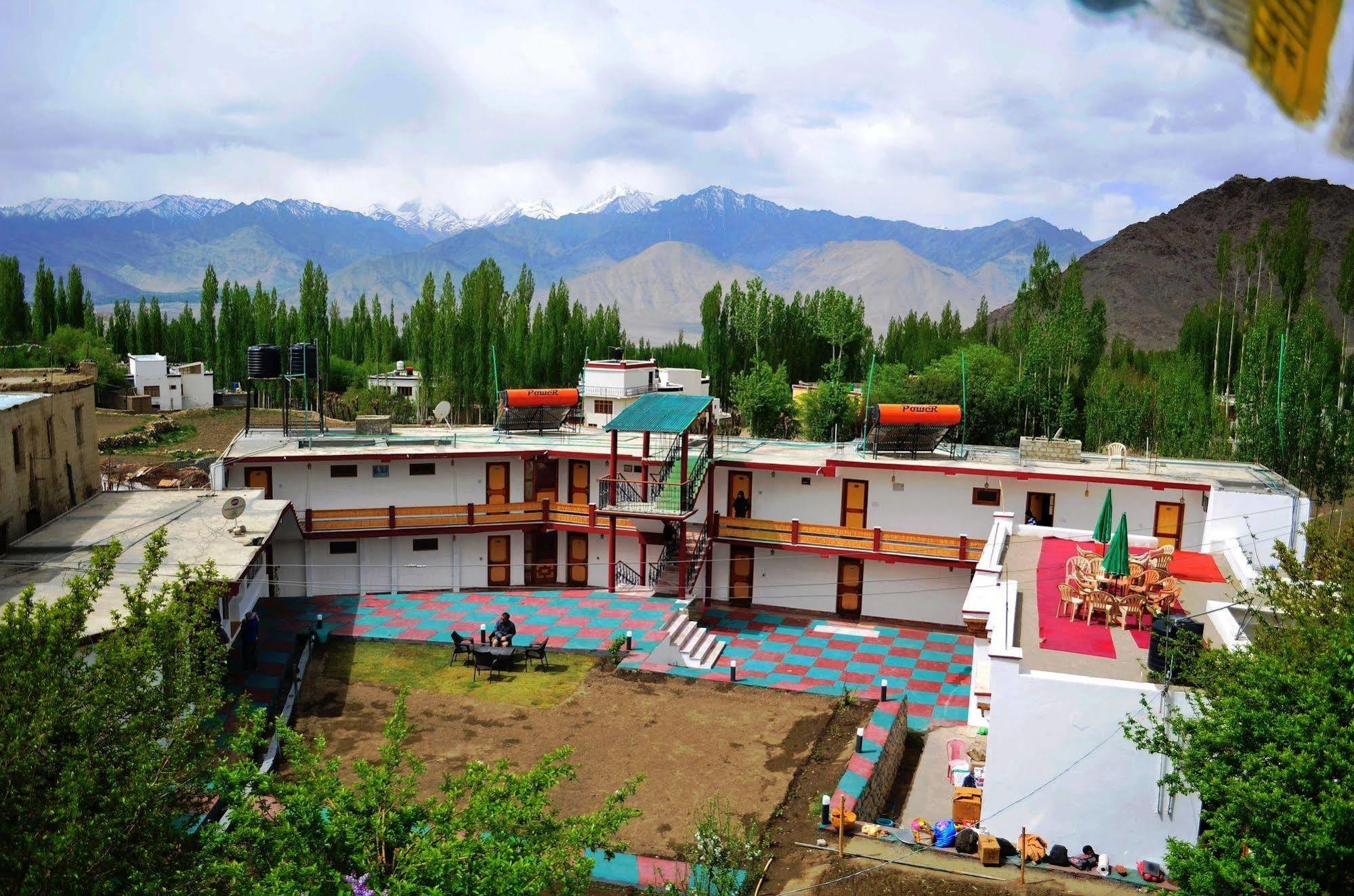Beyond Stay - Kanika Himalayan View 列城 外观 照片