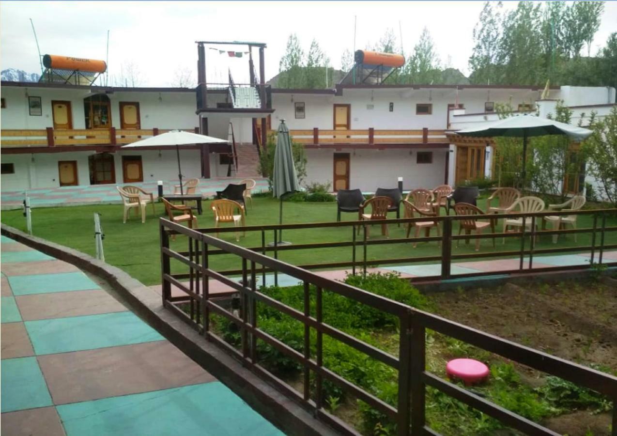 Beyond Stay - Kanika Himalayan View 列城 外观 照片