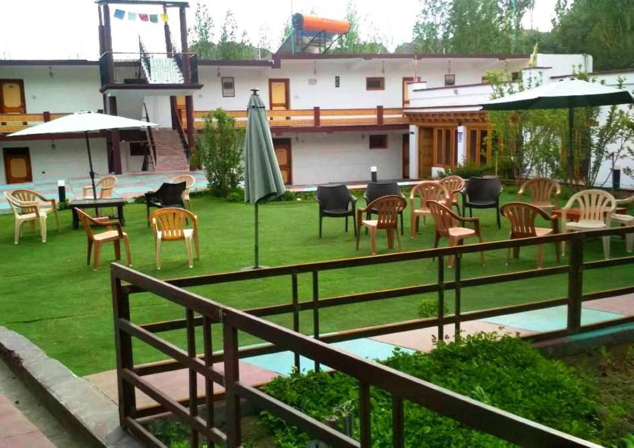 Beyond Stay - Kanika Himalayan View 列城 外观 照片